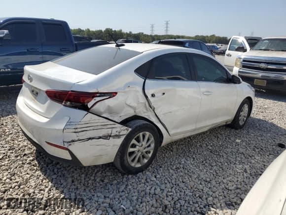 ✅ 2021 Hyundai Accent SE • VIN: 3KPC24A68ME138514 • Лот: 75522314. Опубликован ранее на Copart с пробегом 77 086 миль. Бесплатный доступ к архиву аукционных продаж из США и подробный отчёт об истории автомобиля на DreamBid. Изображение 3.