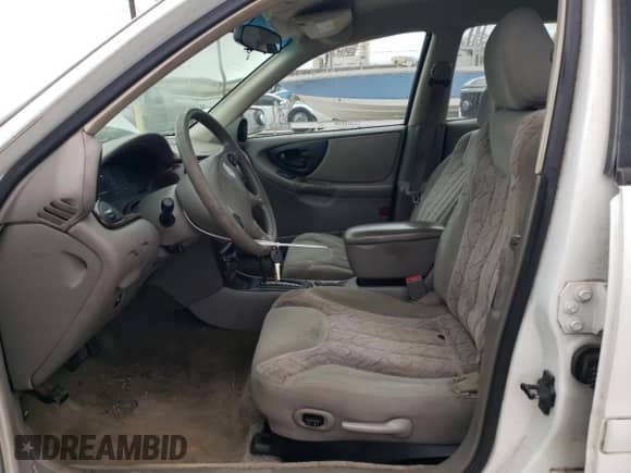 2003 Chevrolet Malibu LS z VIN 1G1NE52J03M517217, wystawiony jako Copart lot #47763085 z przebiegiem 155 488 mil mil oraz Szkoda całkowita • Salvage title. Historia ofert i sprzedaży dostępna na DreamBid. Obrazek 7.