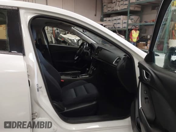 ✅ 2014 Mazda 6 i Sport • VIN: JM1GJ1U51E1101394 • Lot: 43447516. Wystawiony na IAAI z przebiegiem 167 091 mil. Bezpłatny archiwum sprzedaży aukcyjnych z USA i szczegółowy raport historii pojazdu na DreamBid. Zdjęcie 5.