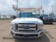 ✅ 2012 Ford F-350 XL • VIN: 1FTBF3A61CEB82648 • Lot: 42395064. Wystawiony na IAAI z przebiegiem 266 558 mil. Bezpłatny archiwum sprzedaży aukcyjnych z USA i szczegółowy raport historii pojazdu na DreamBid. Zdjęcie 12.