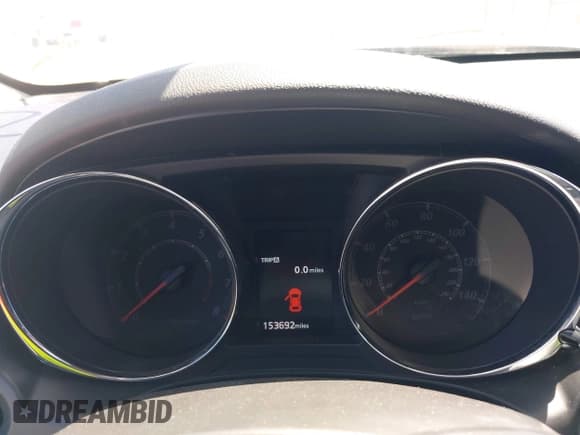 ✅ 2020 Mitsubishi Outlander ES • VIN: JA4AR3AU2LU003678 • Lot: 42663685. Listed on IAAI with 153,692 mi. Free auction sales archive from the USA and detailed vehicle history report at DreamBid. Image 7.