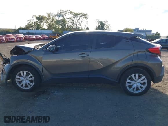 ✅ 2021 Toyota C-HR LE • VIN: NMTKHMBX1MR121947 • Lot: 43426865. Listed on IAAI with 24,545 mi. Free auction sales archive from the USA and detailed vehicle history report at DreamBid. Image 14.