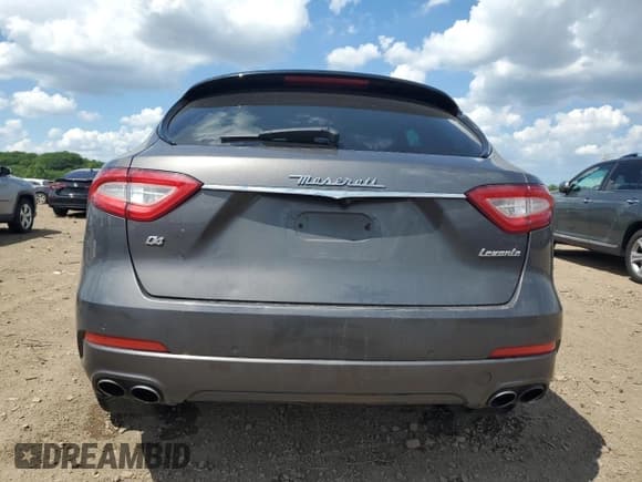 ✅ 2019 Maserati Levante • VIN: ZN661XUAXKX318607 • Lot: 62569225. Wystawiony na Copart z przebiegiem 101 066 mil. Bezpłatny archiwum sprzedaży aukcyjnych z USA i szczegółowy raport historii pojazdu na DreamBid. Zdjęcie 6.