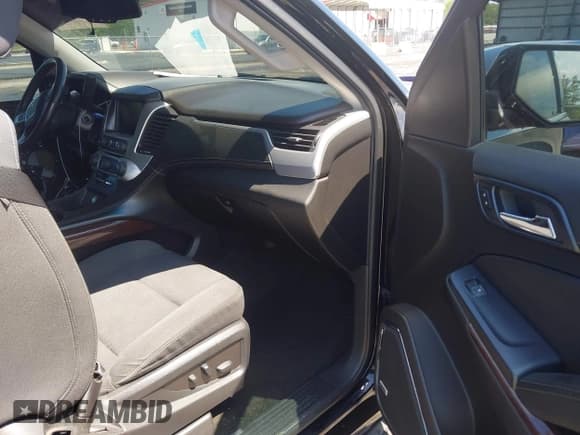 ✅ 2018 GMC Yukon SLE • VIN: 1GKS2AKC7JR308056 • Лот: 42827522. Опубликован ранее на IAAI с пробегом 131 507 миль. Бесплатный доступ к архиву аукционных продаж из США и подробный отчёт об истории автомобиля на DreamBid. Изображение 5.