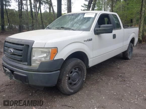 ✅ 2012 Ford F-150 XL • VIN: 1FTEX1CM7CFA99844 • Lot: 41995415. Listed on IAAI with 210,334 mi. Free auction sales archive from the USA and detailed vehicle history report at DreamBid. Image 17.