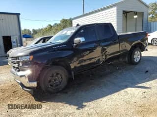 ✅ 2020 Chevrolet Silverado 1500 LT • VIN: 1GCRWCED6LZ171502 • Lot: 80995565. Wystawiony na Copart z przebiegiem 173 991 mil. Bezpłatny archiwum sprzedaży aukcyjnych z USA i szczegółowy raport historii pojazdu na DreamBid. Zdjęcie 1.