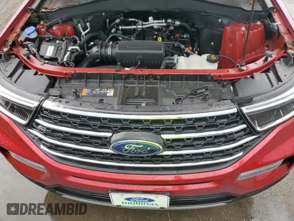 ✅ 2023 Ford Explorer XLT • VIN: 1FMSK7DH8PGB93507 • Lot: 68002245. Listed on Copart with 8,142 mi. Free auction sales archive from the USA and detailed vehicle history report at DreamBid. Image 12.
