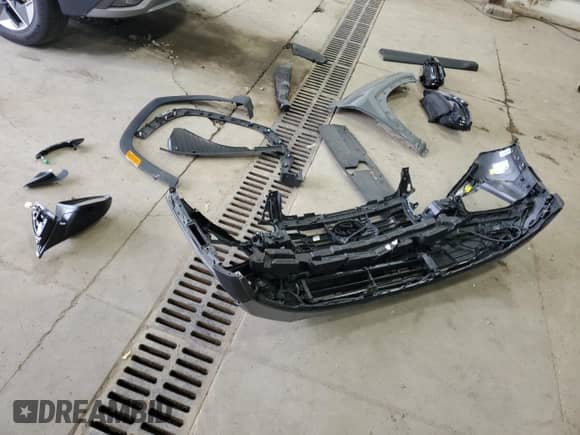 2025 Hyundai Tucson SEL Convenience with VIN 5NMJCCDE9SH497572, listed as a Copart auction lot 71071605 with 11,821 mi miles and Salvage title. Bid and sale history available at DreamBid. Image 13.