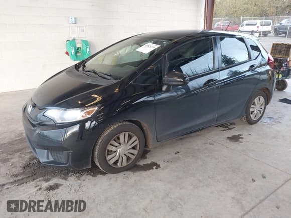 ✅ 2015 Honda Fit LX • VIN: 3HGGK5H59FM707692 • Lot: 43821318. Wystawiony na IAAI z przebiegiem 95 393 mil. Bezpłatny archiwum sprzedaży aukcyjnych z USA i szczegółowy raport historii pojazdu na DreamBid. Zdjęcie 2.