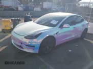 ✅ 2021 Tesla Model 3 Long Range • VIN: 5YJ3E1EB6MF053940 • Lot: 41344978. Wystawiony na IAAI z przebiegiem 38 544 mil. Bezpłatny archiwum sprzedaży aukcyjnych z USA i szczegółowy raport historii pojazdu na DreamBid. Zdjęcie 2.