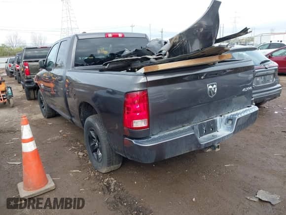 2019 Ram 1500 Tradesman with VIN 1C6RR7FG0KS534933, listed as a IAAI auction lot 41845978 with 82,600 mi miles and . Bid and sale history available at DreamBid. Image 3.