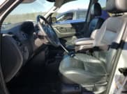 ✅ 2003 Ford Escape Limited • VIN: 1FMCU94123KA51772 • Lot: 83006044. Wystawiony na Copart z przebiegiem 89 132 mil. Bezpłatny archiwum sprzedaży aukcyjnych z USA i szczegółowy raport historii pojazdu na DreamBid. Zdjęcie 7.