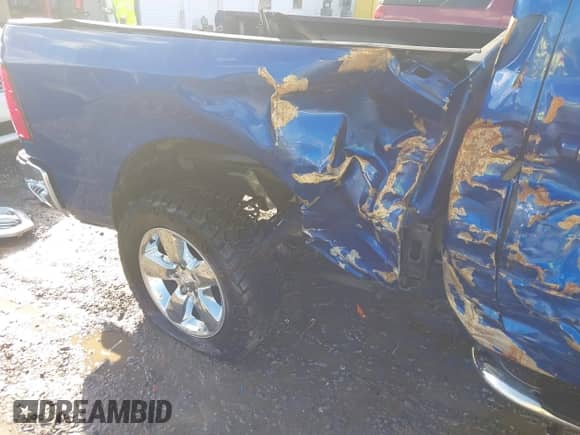 2016 Ram 1500 Big Horn with VIN 1C6RR7GT8GS223320, listed as a IAAI auction lot 40380922 with 89,083 mi miles and . Bid and sale history available at DreamBid. Image 18.