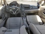 ✅ 2011 Honda Insight • VIN: JHMZE2H35BS008815 • Лот: 68100194. Опубликован ранее на Copart с пробегом 134 775 миль. Бесплатный доступ к архиву аукционных продаж из США и подробный отчёт об истории автомобиля на DreamBid. Изображение 8.