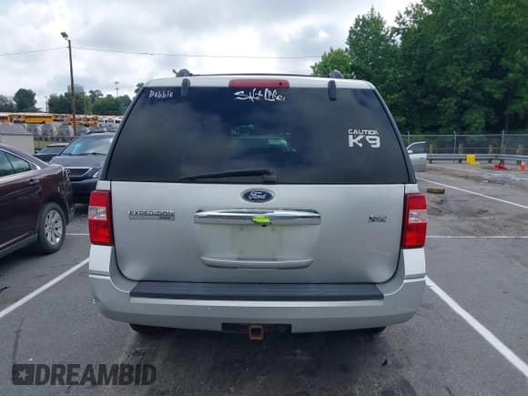 ✅ 2011 Ford Expedition Limited • VIN: 1FMJU1K57BEF06191 • Лот: 42742105. Опубликован ранее на IAAI с пробегом 182 561 миль. Бесплатный доступ к архиву аукционных продаж из США и подробный отчёт об истории автомобиля на DreamBid. Изображение 16.