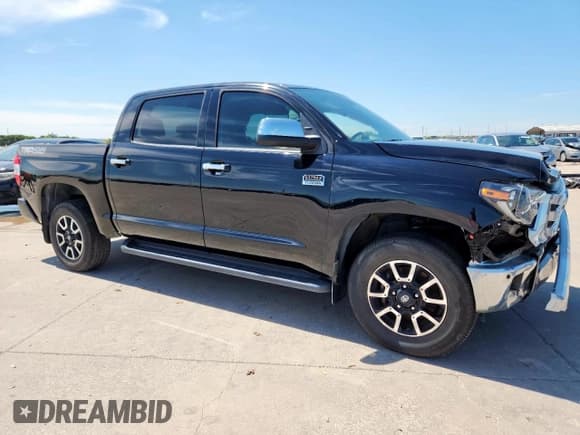 ✅ 2021 Toyota Tundra Platinum • VIN: 5TFAY5F14MX011333 • Лот: 65767465. Опубликован ранее на Copart с пробегом 81 942 миль. Бесплатный доступ к архиву аукционных продаж из США и подробный отчёт об истории автомобиля на DreamBid. Изображение 4.