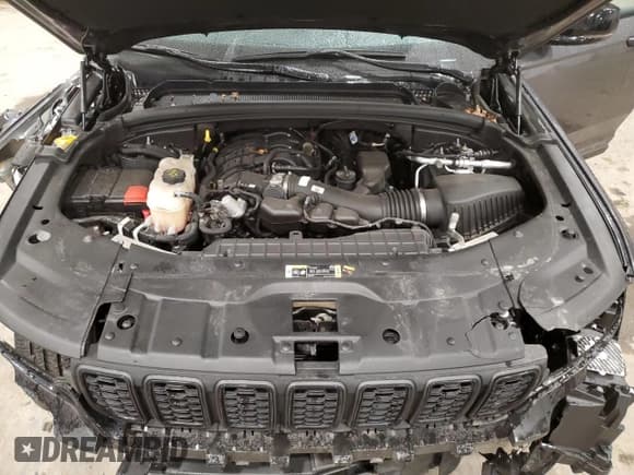 ✅ 2022 Jeep Grand Cherokee Altitude • VIN: 1C4RJHAG0N8623190 • Lot: 47683965. Listed on Copart with 38,964 mi. Free auction sales archive from the USA and detailed vehicle history report at DreamBid. Image 12.