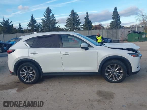✅ 2019 Mazda CX-5 Grand Touring • VIN: JM3KFBDM1K0650496 • Lot: 43483224. Listed on IAAI with 107,358 mi. Free auction sales archive from the USA and detailed vehicle history report at DreamBid. Image 13.