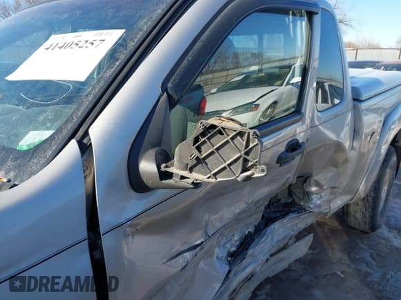 ✅ 2008 GMC Canyon • VIN: 1GTDT49E388214265 • Лот: 41405257. Опубликован ранее на IAAI с пробегом 132 453 миль. Бесплатный доступ к архиву аукционных продаж из США и подробный отчёт об истории автомобиля на DreamBid. Изображение 6.