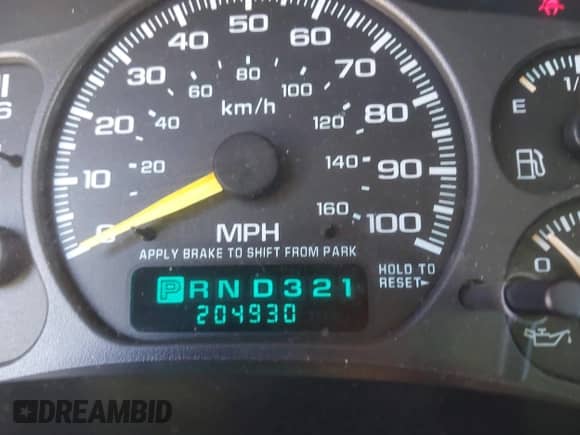 ✅ 2001 Chevrolet Suburban LT • VIN: 3GNGC26G41G224365 • Лот: 42482855. Опубликован ранее на IAAI с пробегом 204 930 миль. Бесплатный доступ к архиву аукционных продаж из США и подробный отчёт об истории автомобиля на DreamBid. Изображение 7.