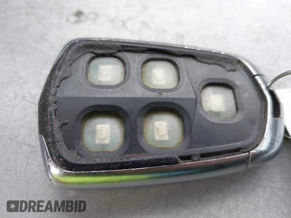 ✅ 2015 Cadillac CTS Luxury RWD • VIN: 1G6AR5S36F0131881 • Lot: 41406498. Listed on IAAI with 172,612 mi. Free auction sales archive from the USA and detailed vehicle history report at DreamBid. Image 11.