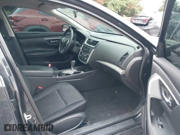 ✅ 2016 Nissan Altima SV • VIN: 1N4AL3AP6GC263097 • Lot: 43291312. Wystawiony na IAAI z przebiegiem 97 416 mil. Bezpłatny archiwum sprzedaży aukcyjnych z USA i szczegółowy raport historii pojazdu na DreamBid. Zdjęcie 5.