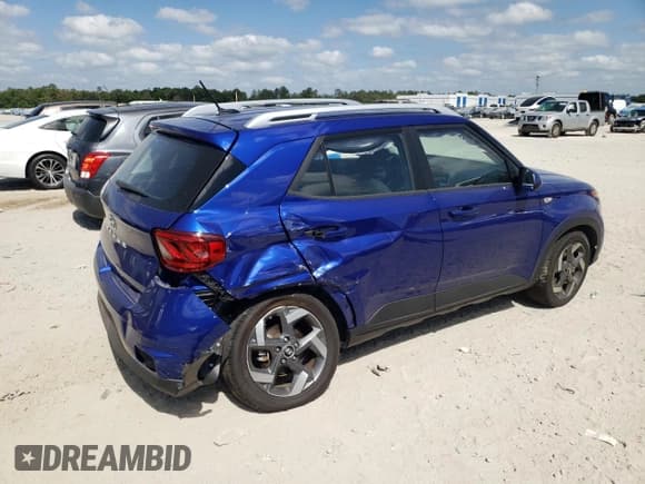 ✅ 2023 Hyundai Venue SEL • VIN: KMHRC8A30PU221599 • Lot: 55040855. Listed on Copart with 10,753 mi. Free auction sales archive from the USA and detailed vehicle history report at DreamBid. Image 3.
