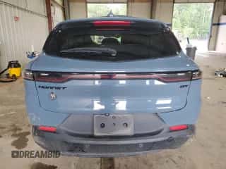 2023 Dodge Hornet GT Plus z VIN ZACNDFBN1P3A01000, wystawiony jako Copart lot #64124045 z przebiegiem Nie podano mil oraz Szkoda całkowita • Salvage title. Historia ofert i sprzedaży dostępna na DreamBid. Obrazek 6.