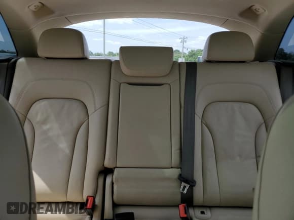 ✅ 2017 Audi Q5 Premium • VIN: WA1C2AFP2HA097106 • Lot: 58935585. Wystawiony na Copart z przebiegiem 105 187 mil. Bezpłatny archiwum sprzedaży aukcyjnych z USA i szczegółowy raport historii pojazdu na DreamBid. Zdjęcie 10.