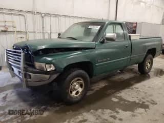 1995 Dodge 1500 с VIN 1B7HF16Z6SS103492, выставлен на аукционе Copart как лот 86296234 с пробегом 144 959 миль миль и Списание • Salvage title. История ставок и продаж доступна на DreamBid. Изображение 1.