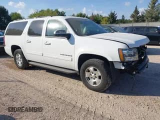 ✅ 2014 Chevrolet Suburban LT • VIN: 1GNSKJE7XER207987 • Lot: 43375552. Listed on IAAI with 146,389 mi. Free auction sales archive from the USA and detailed vehicle history report at DreamBid. Image 1.