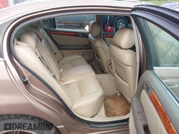 ✅ 1998 Lexus GS 300 • VIN: JT8BD68S8W0005721 • Lot: 42937969. Listed on IAAI with 202,376 mi. Free auction sales archive from the USA and detailed vehicle history report at DreamBid. Image 8.