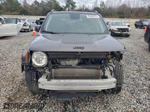 ✅ 2018 Jeep Renegade Latitude • VIN: ZACCJABB0JPH78972 • Lot: 95504015. Listed on Copart with 64,921 mi. Free auction sales archive from the USA and detailed vehicle history report at DreamBid. Image 5.