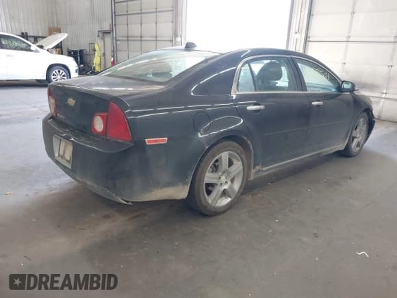 ✅ 2012 Chevrolet Malibu 1LT • VIN: 1G1ZC5E02CF263220 • Lot: 43373564. Listed on IAAI with 196,546 mi. Free auction sales archive from the USA and detailed vehicle history report at DreamBid. Image 4.
