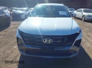 ✅ 2025 Hyundai Tucson SEL • VIN: 5NMJB3DE9SH443207 • Лот: 43666425. Опубликован ранее на IAAI с пробегом 41 140 миль. Бесплатный доступ к архиву аукционных продаж из США и подробный отчёт об истории автомобиля на DreamBid. Изображение 6.