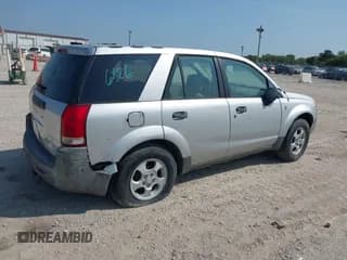 ✅ 2003 Saturn VUE • VIN: 5GZCZ23D53S825522 • Lot: 40189932. Wystawiony na IAAI z przebiegiem 315 318 mil. Bezpłatny archiwum sprzedaży aukcyjnych z USA i szczegółowy raport historii pojazdu na DreamBid. Zdjęcie 4.
