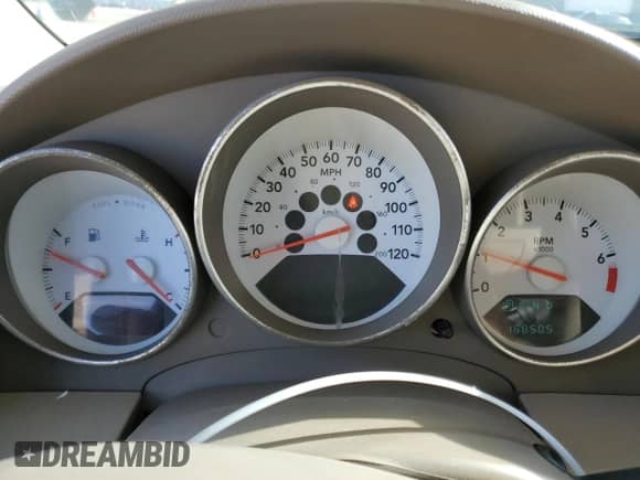 2007 Dodge Caliber SXT z VIN 1B3HB48BX7D587757, wystawiony jako Copart lot #77037124 z przebiegiem 168 505 mil mil oraz Szkoda całkowita • Salvage title. Historia ofert i sprzedaży dostępna na DreamBid. Obrazek 9.