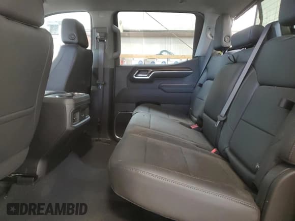 ✅ 2023 Chevrolet Silverado 1500 LT • VIN: 1GCUDDED9PZ308203 • Lot: 91011605. Wystawiony na Copart z przebiegiem 7 446 mil. Bezpłatny archiwum sprzedaży aukcyjnych z USA i szczegółowy raport historii pojazdu na DreamBid. Zdjęcie 10.