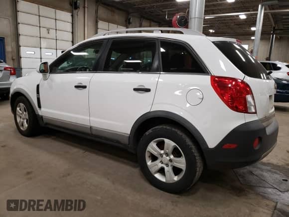 2014 Chevrolet Captiva Sport LS with VIN 3GNAL2EK6ES626922, listed as a Copart auction lot 53092604 with 100,690 mi miles and Non repairable. Bid and sale history available at DreamBid. Image 2.