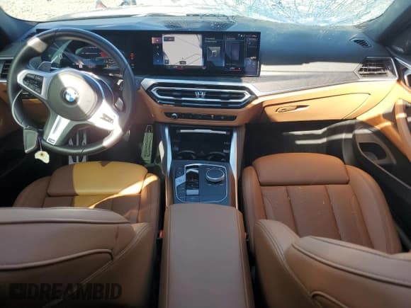 ✅ 2024 BMW 4 Series 430i • VIN: WBA53AP01RCR55911 • Lot: 70015645. Listed on Copart with 14,143 mi. Free auction sales archive from the USA and detailed vehicle history report at DreamBid. Image 8.