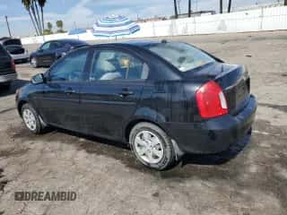 2008 Hyundai Accent GLS z VIN KMHCN46CX8U169658, wystawiony jako Copart lot #75732544 z przebiegiem 112 362 mil mil oraz Czysty tytuł • Clean title. Historia ofert i sprzedaży dostępna na DreamBid. Obrazek 2.