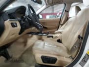 ✅ 2013 BMW 3 Series 328i xDrive • VIN: WBA3B5C5XDF596312 • Lot: 88660715. Wystawiony na Copart z przebiegiem 76 751 mil. Bezpłatny archiwum sprzedaży aukcyjnych z USA i szczegółowy raport historii pojazdu na DreamBid. Zdjęcie 7.