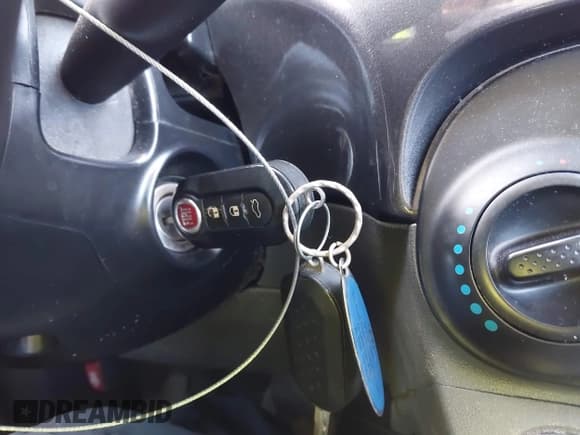 ✅ 2015 FIAT 500 Pop • VIN: 3C3CFFAR2FT681015 • Lot: 43871819. Listed on IAAI with 109,884 mi. Free auction sales archive from the USA and detailed vehicle history report at DreamBid. Image 11.