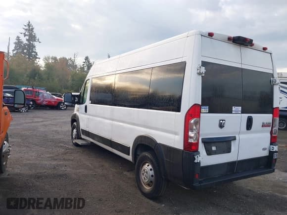 ✅ 2019 Ram ProMaster Cargo • VIN: 3C6TRVPG0KE525936 • Lot: 43488516. Listed on IAAI with 64,988 mi. Free auction sales archive from the USA and detailed vehicle history report at DreamBid. Image 3.