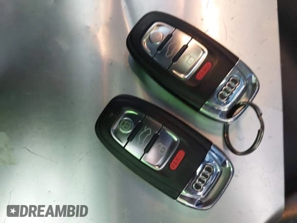 ✅ 2014 Audi SQ5 Premium Plus • VIN: WA1CGAFP5EA093614 • Lot: 42084180. Listed on IAAI with 228,322 mi. Free auction sales archive from the USA and detailed vehicle history report at DreamBid. Image 11.