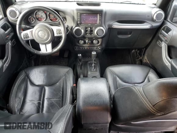 ✅ 2015 Jeep Wrangler Unlimited Rubicon • VIN: 1C4HJWFG5FL710574 • Lot: 85726785. Listed on Copart with 94,453 mi. Free auction sales archive from the USA and detailed vehicle history report at DreamBid. Image 8.
