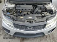 ✅ 2010 Kia Forte EX • VIN: KNAFU6A28A5286277 • Лот: 80837595. Опубликован ранее на Copart с пробегом 104 426 миль. Бесплатный доступ к архиву аукционных продаж из США и подробный отчёт об истории автомобиля на DreamBid. Изображение 11.