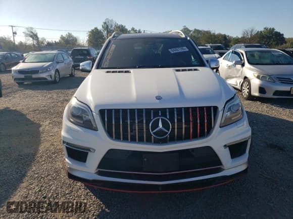 ✅ 2014 Mercedes-Benz GL 63 AMG • VIN: 4JGDF7EE2EA317630 • Lot: 84481785. Listed on Copart with 91,116 mi. Free auction sales archive from the USA and detailed vehicle history report at DreamBid. Image 5.