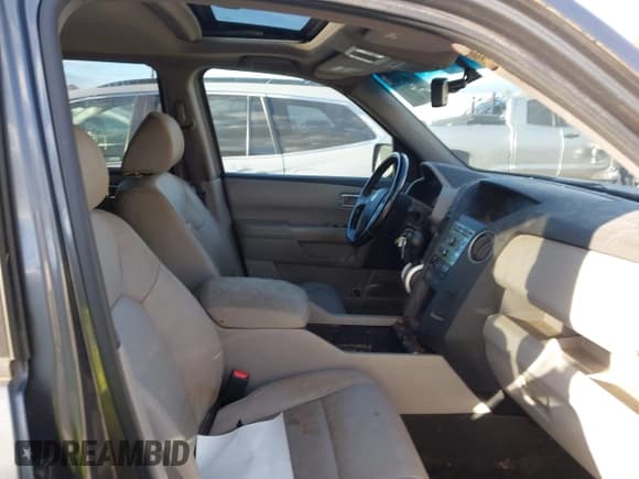 ✅ 2011 Honda Pilot EX-L • VIN: 5FNYF4H50BB033223 • Лот: 43642112. Опубликован ранее на IAAI с пробегом 144 237 миль. Бесплатный доступ к архиву аукционных продаж из США и подробный отчёт об истории автомобиля на DreamBid. Изображение 5.