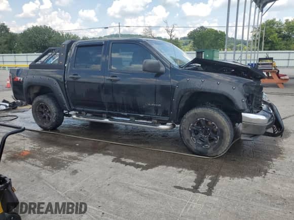 2005 Chevrolet Colorado 1SE LS Z71 z VIN 1GCDS136658110416, wystawiony jako Copart lot #68940255 z przebiegiem 272 712 mil mil oraz Szkoda całkowita • Salvage title. Historia ofert i sprzedaży dostępna na DreamBid. Obrazek 4.